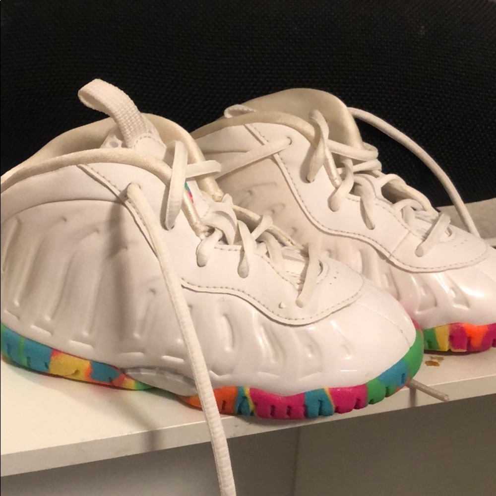 Girl nike